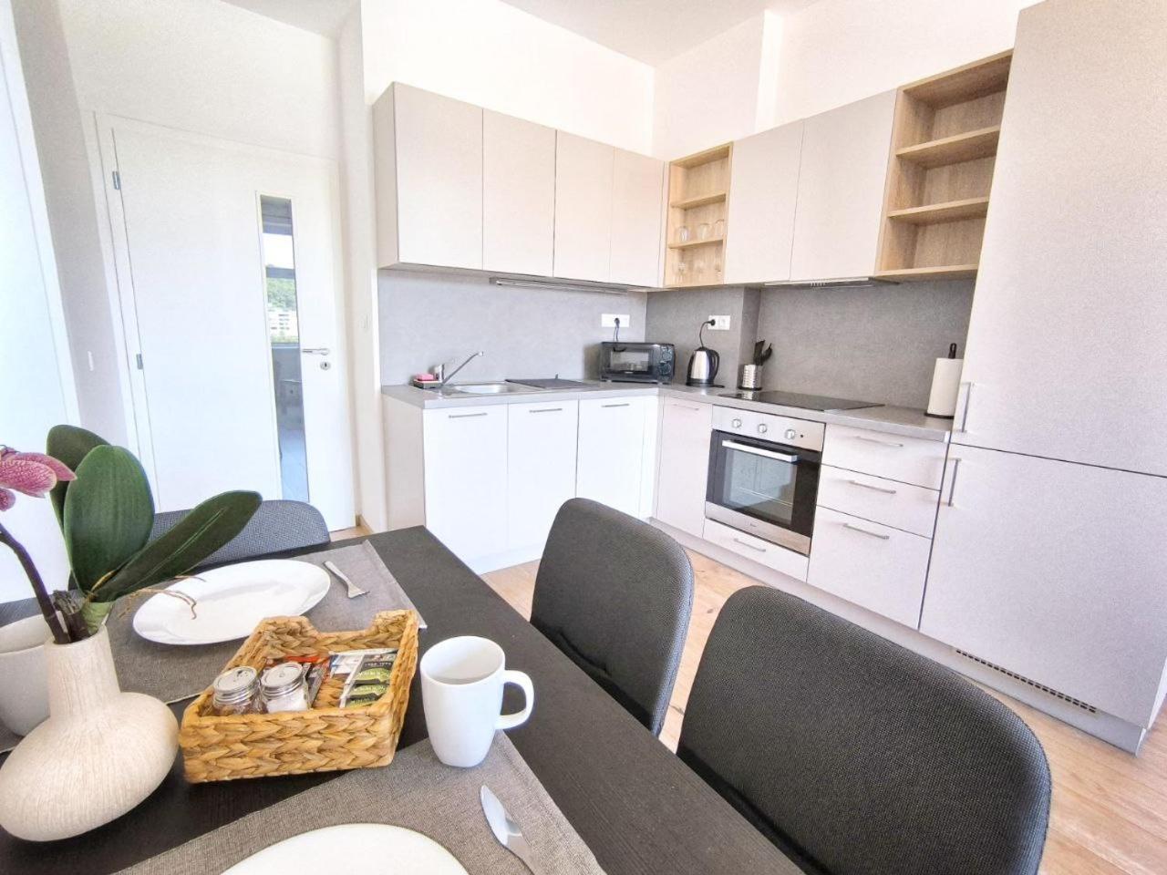 Isabel'S Suites براغ المظهر الخارجي الصورة